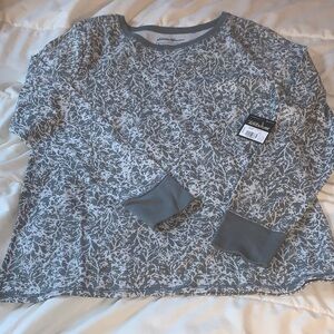 Eddie Bauer long-sleeve shirt with a gray and white leaf pattern. 2XL